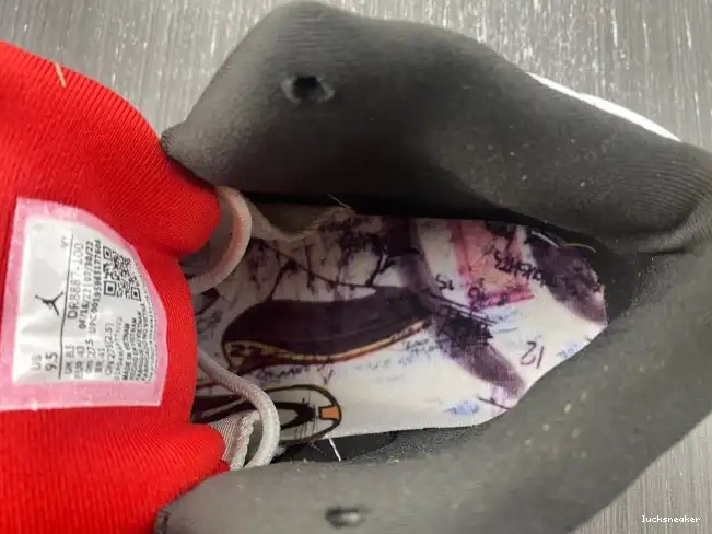 Reps LUCY in China Air 25 12 DR8887-100 Years Jordan 0529